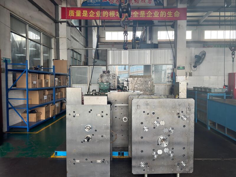 Guangzhou Starlink Mold Co.,Ltd. línea de producción del fabricante