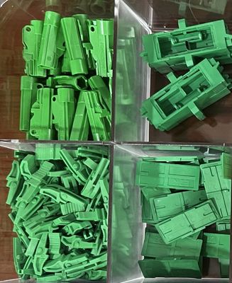 comprar Venta de piezas moldeadas por inyección de plástico para el sector eléctrico online manufacture