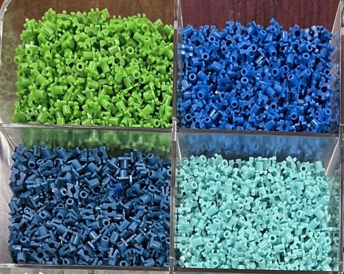 comprar Soluciones personalizadas de moldeo por inyección de plástico para conectores electrónicos online manufacture